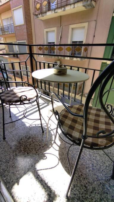 Charming Three Bedroom Apartment In Alcoi 外观 照片